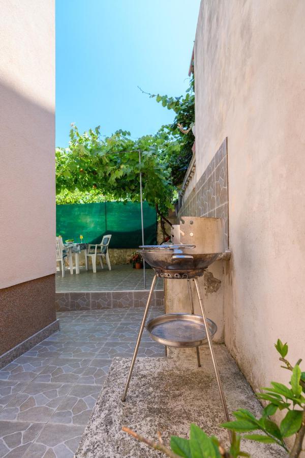 Apartmani Loreta مالي لوشينغْ المظهر الخارجي الصورة