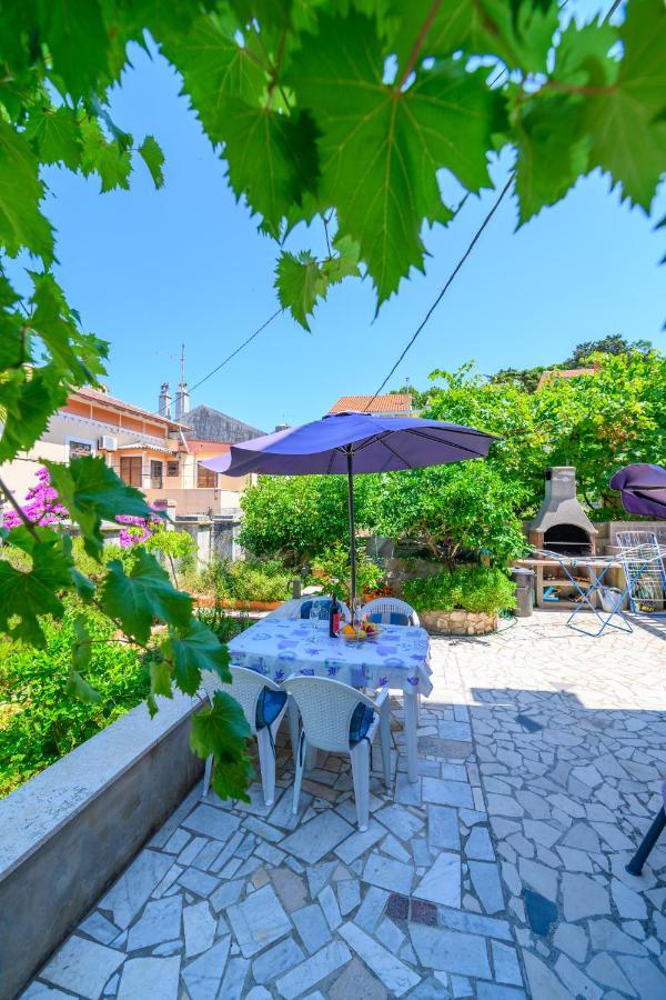 Apartmani Loreta مالي لوشينغْ المظهر الخارجي الصورة