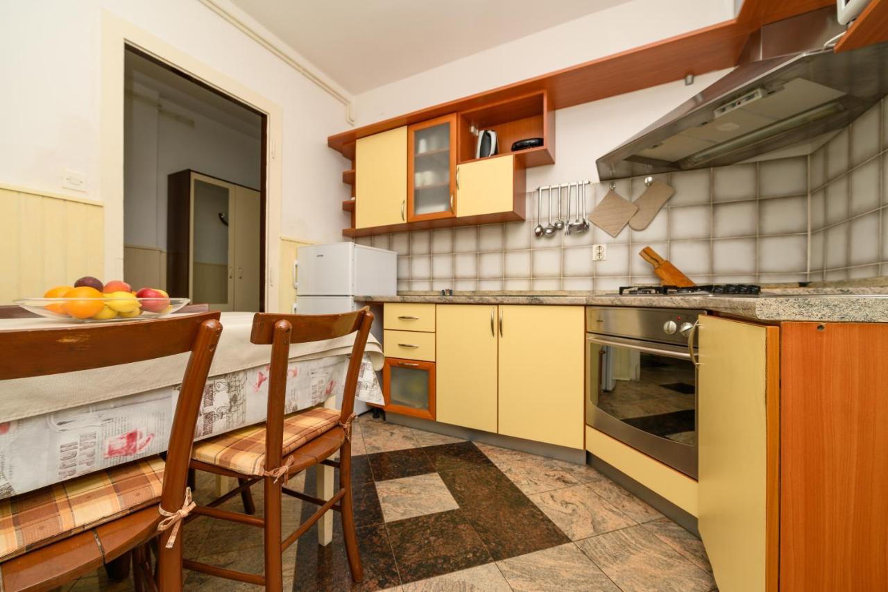 Apartmani Loreta مالي لوشينغْ المظهر الخارجي الصورة
